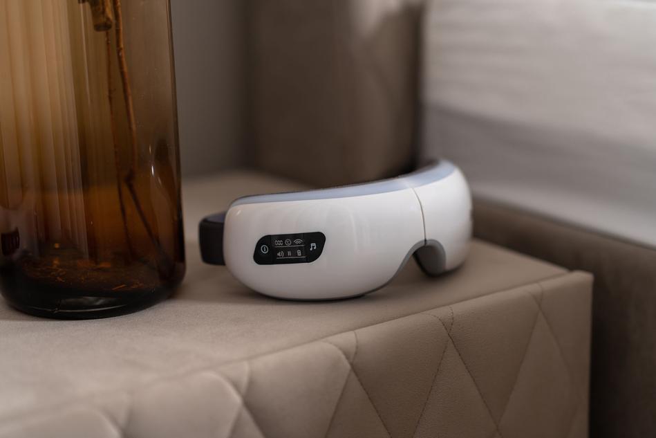 Power Eye Massager - Wireless Massager with Warming
