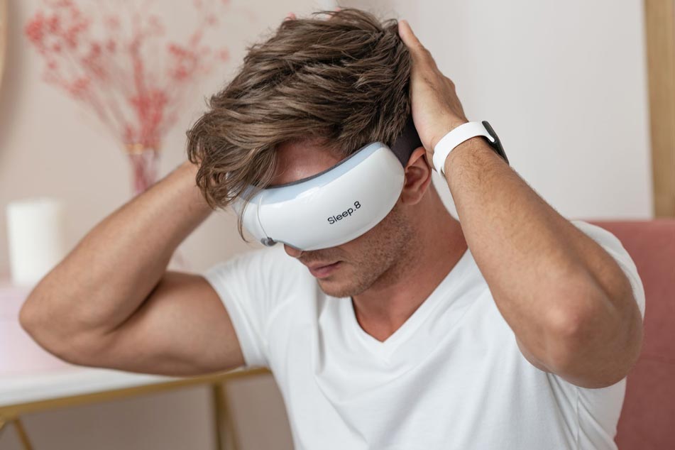 Power Eye Massager - Wireless Massager with Warming